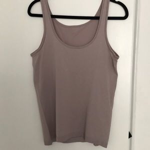Light pink ribbed tank top - reversible